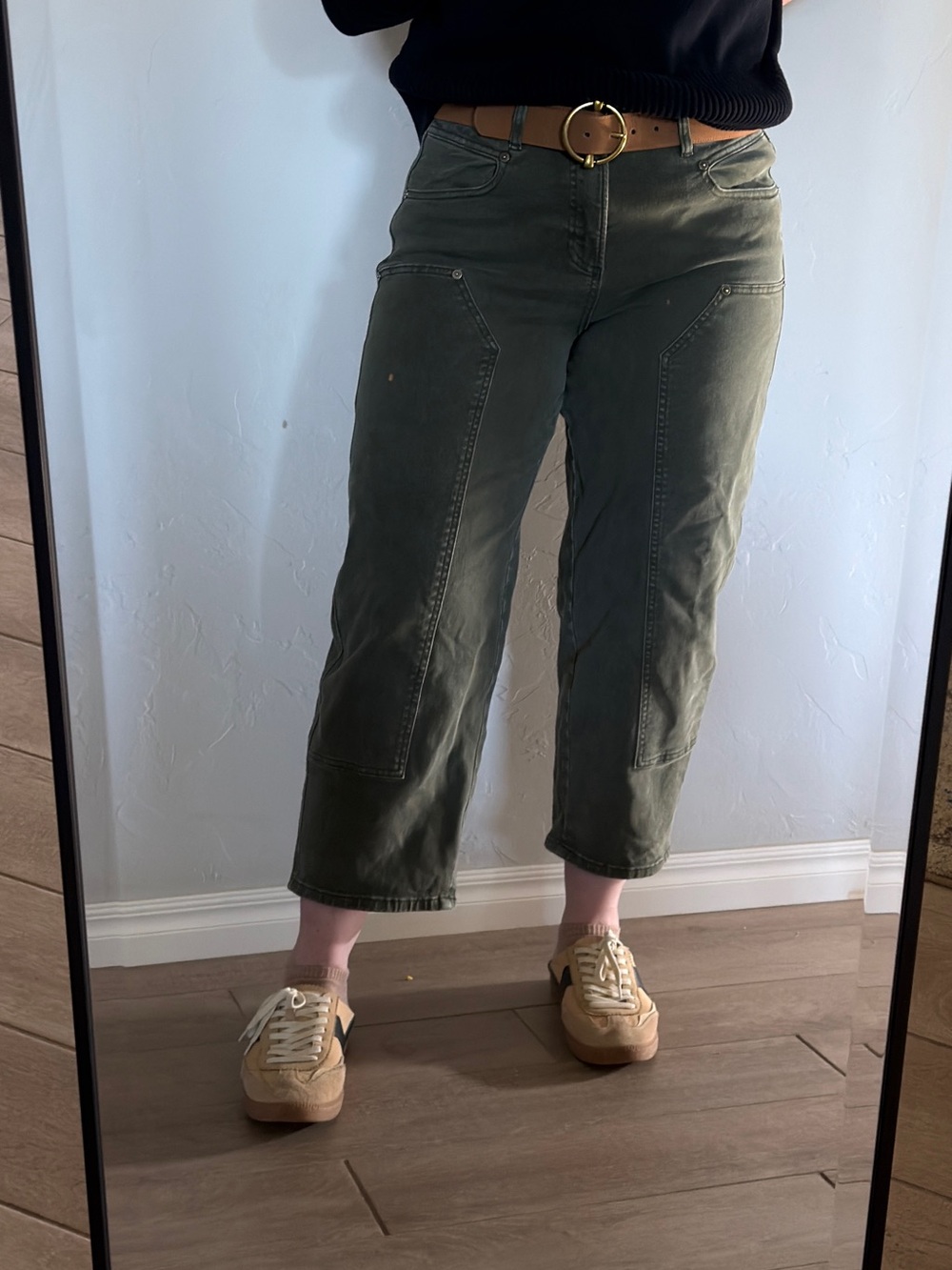 Curve-friendly olive cropped Mica Denim